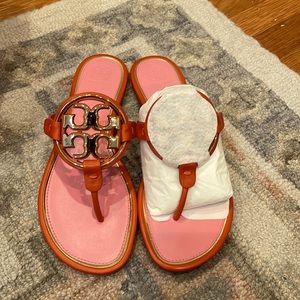 NWT Tory Burch Metal Miller leather